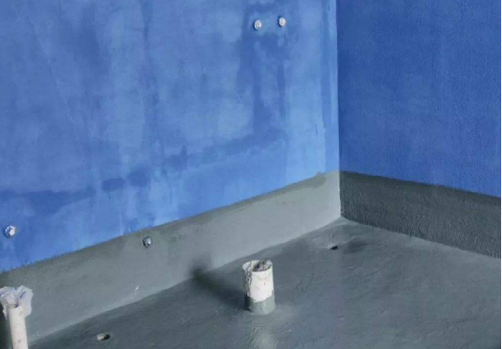 卫生间防水是有“诀窍”的，一般只有老泥工知道，防水效果真的好
