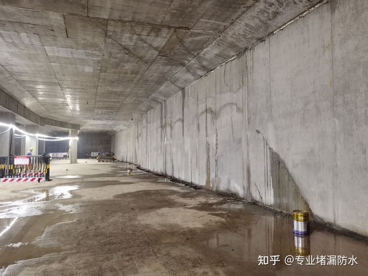 专业修缮武汉地下车库渗漏水，武汉地铁渗漏水，地下工程渗漏水。