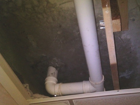 厕所漏水原因有哪些 厕所漏水怎么做防水