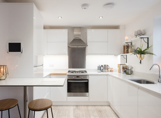 厨房用水少，需不需要做防水？