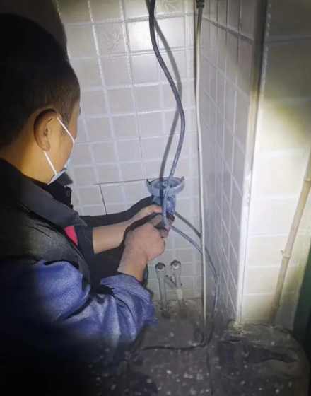 沌口卫生间漏水补漏