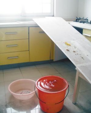 蔡甸区厨房漏水补漏一次多少钱？