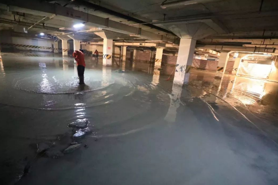 地下室防水堵漏材料寿命，地下室做完防水多少年会漏水？